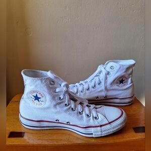 White Converse Unisex Sneakers